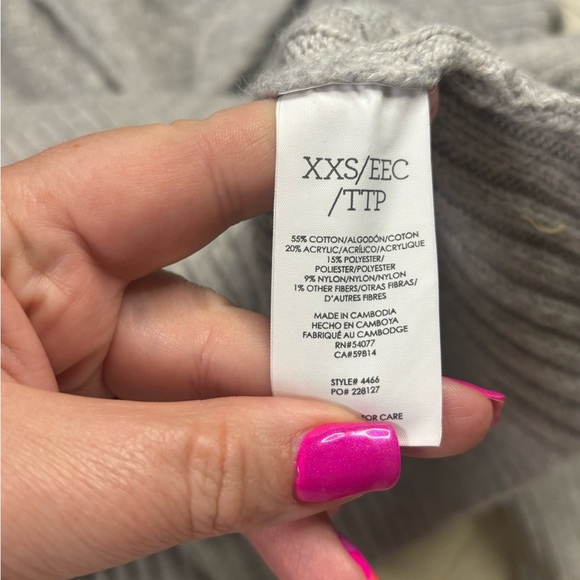 Cabi Women's Gray Heather Oatmeal Zip Cardigan Style Size XXS Oversized - Picture 7 of 8